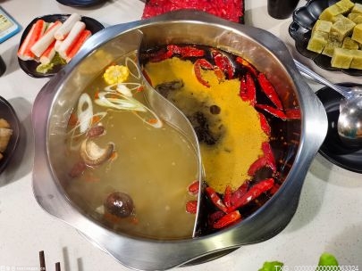  降火喝什么茶比较好  上火吃什么可以降火 